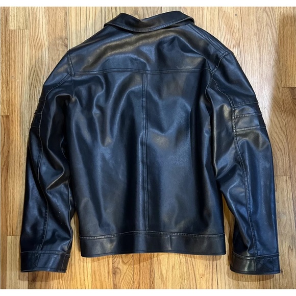 Men’s Vintage Guess Black Faux Leather Jacket Coat Size S - Picture 2 of 13